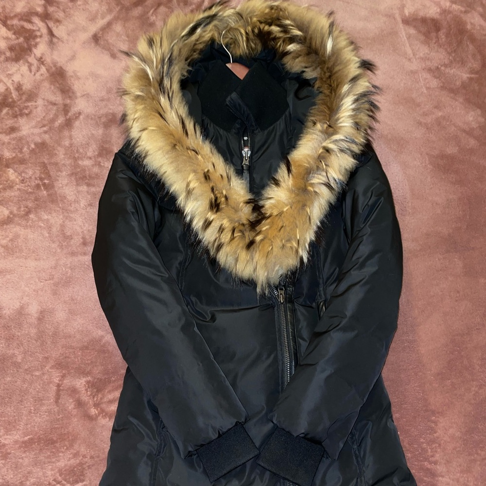 *SOLD* MACKAGE coat xs long women condition 9.5/10